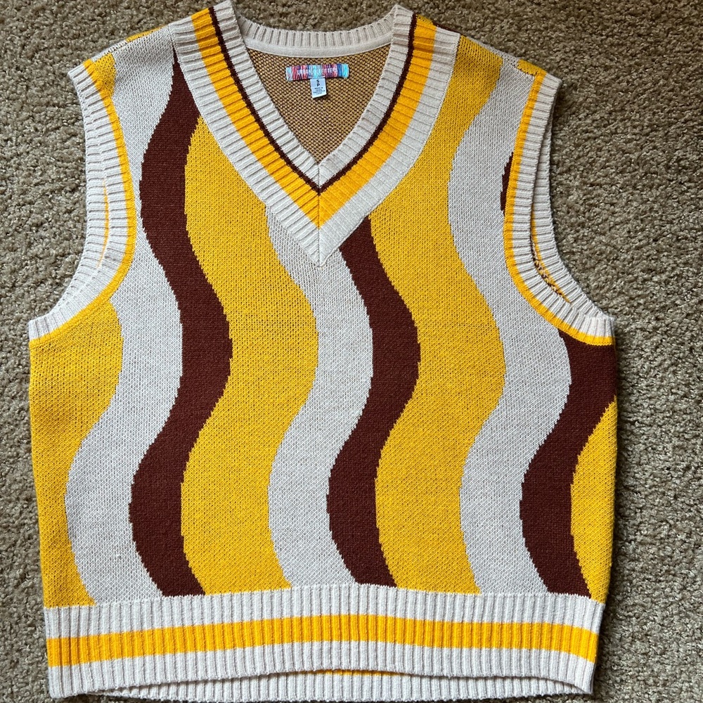 UO Knit Sweater Vest